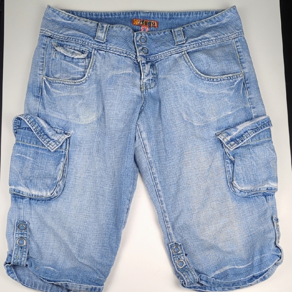 VINTAGE Y2K Plugg Denim Cargo Capri Low Rise Long Shorts